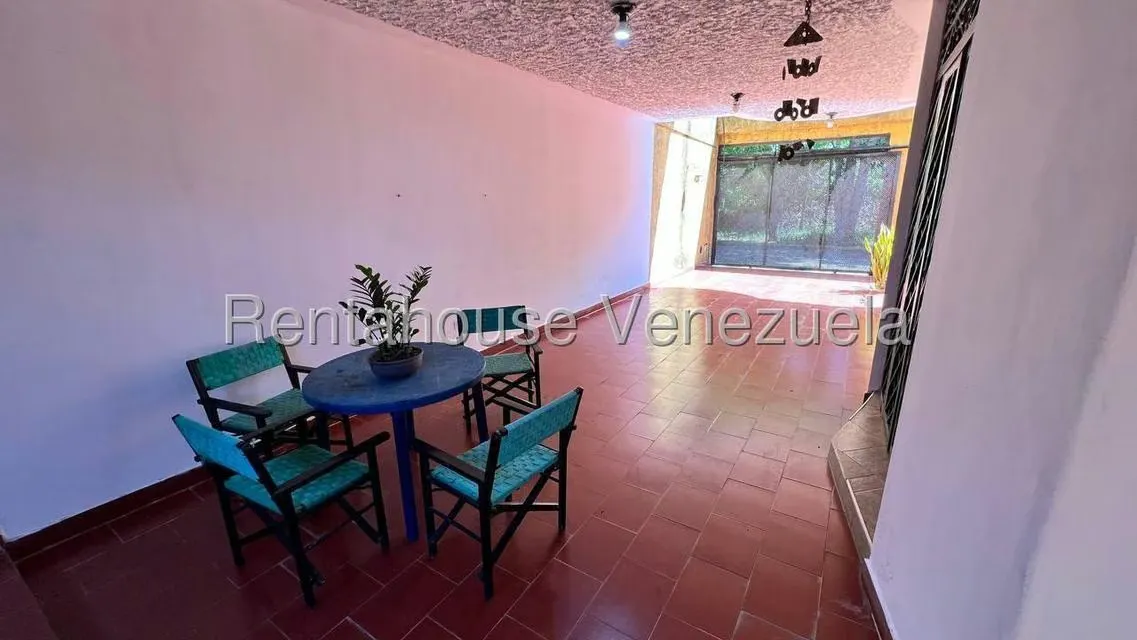 Casa (1 Nivel) en Venta en Parque Residencial La Floresta, Aragua - 20