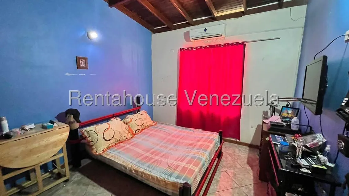 Casa (1 Nivel) en Venta en Parque Residencial La Floresta, Aragua - 36