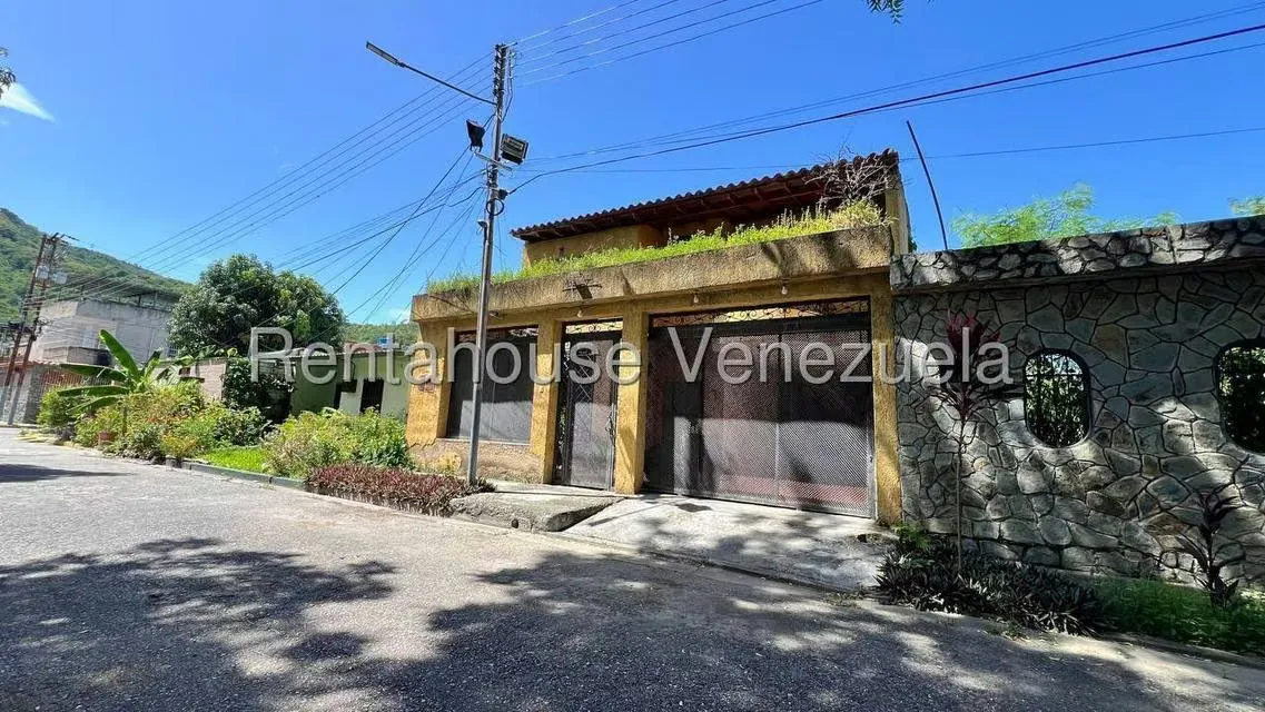 Casa (1 Nivel) en Venta en Parque Residencial La Floresta, Aragua - 48