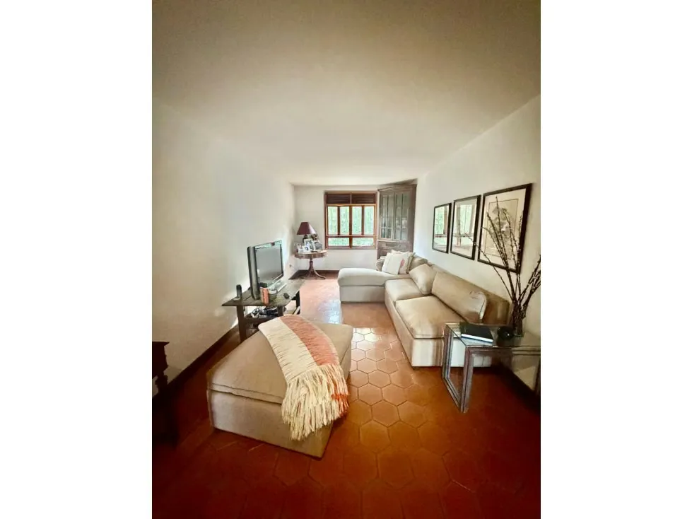 Se vende quinta 680m2 Lomas del Mirador 5096 - 7