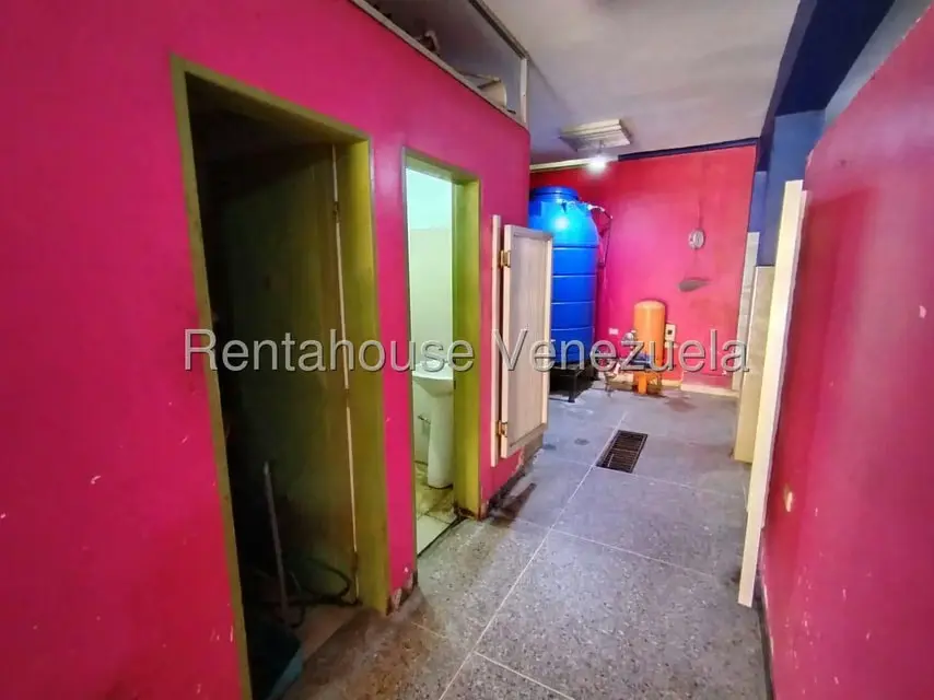 Local Comercial en Alquiler en Parroquia Catedral, Lara - 11