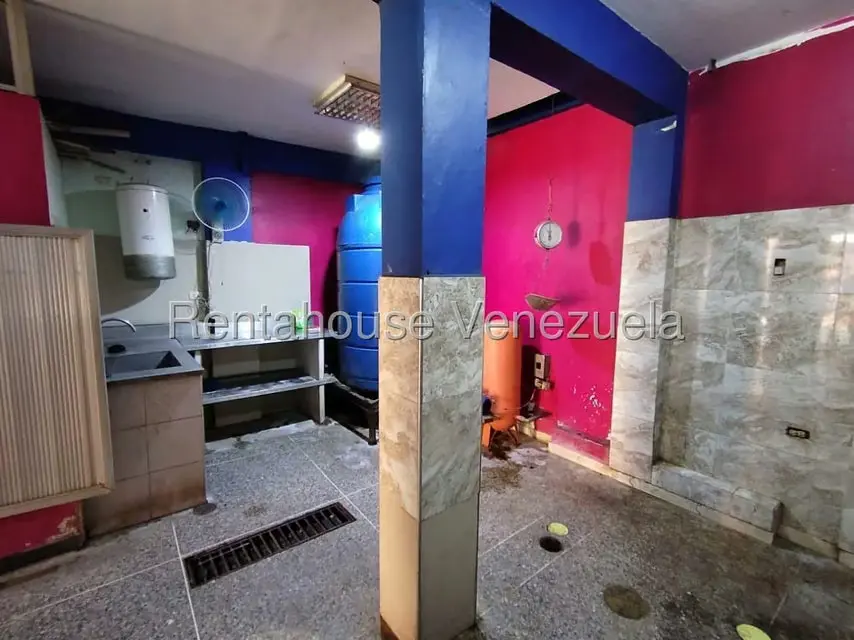 Local Comercial en Alquiler en Parroquia Catedral, Lara - 12