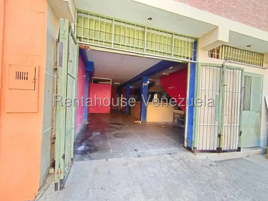 Local Comercial en Alquiler en Parroquia Catedral, Lara - 2