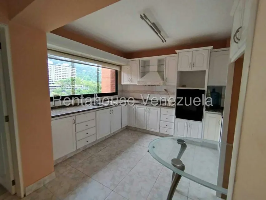 Apartamento (1 Nivel) en Venta en Las Esmeraldas, Distrito Metropolitano - 13