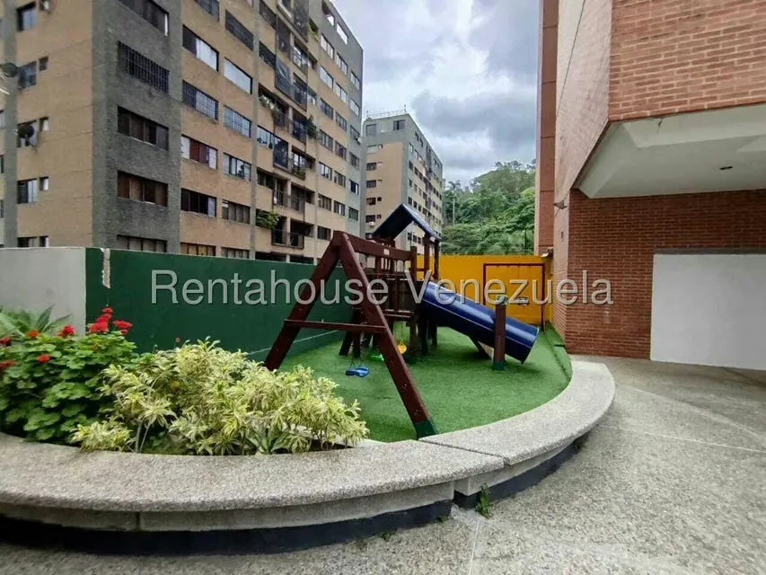 Apartamento (1 Nivel) en Venta en Las Esmeraldas, Distrito Metropolitano - 31