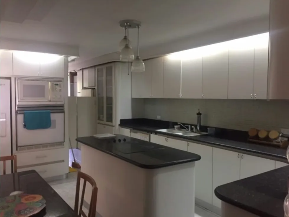 Se vende apartamento 176m2 Los Samanes 3660 - 8