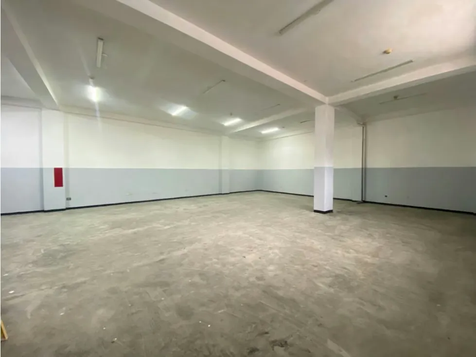 Alquiler de PB piso industrial en boleita sur de 220 mts - 4