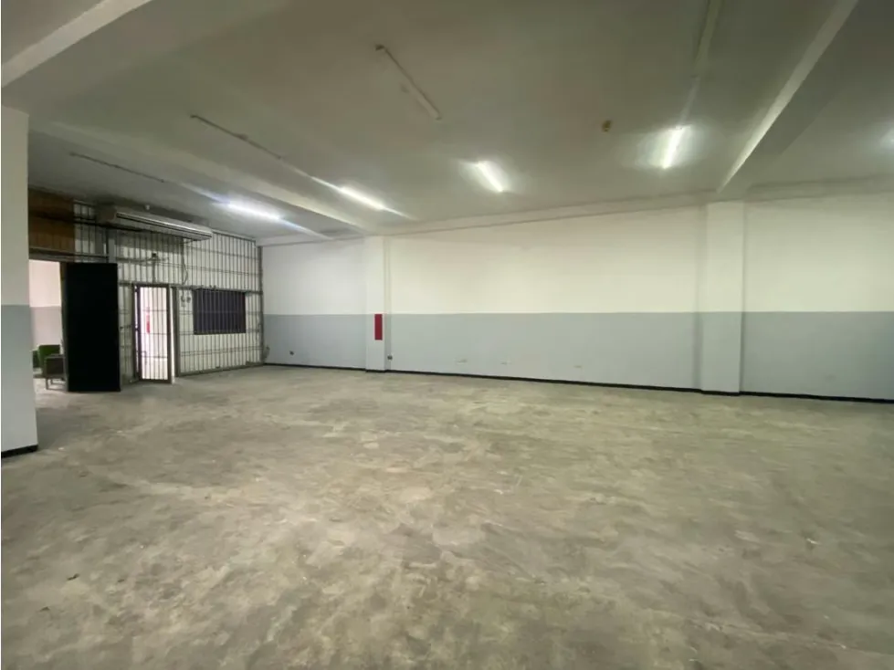Alquiler de PB piso industrial en boleita sur de 220 mts - 5