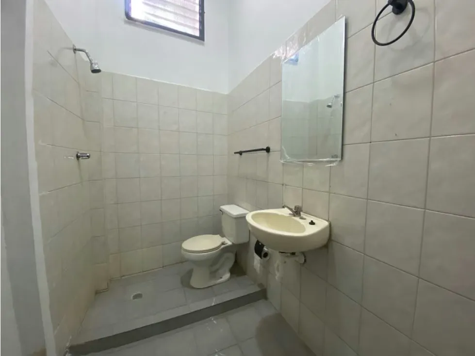 Alquiler de PB piso industrial en boleita sur de 220 mts - 9