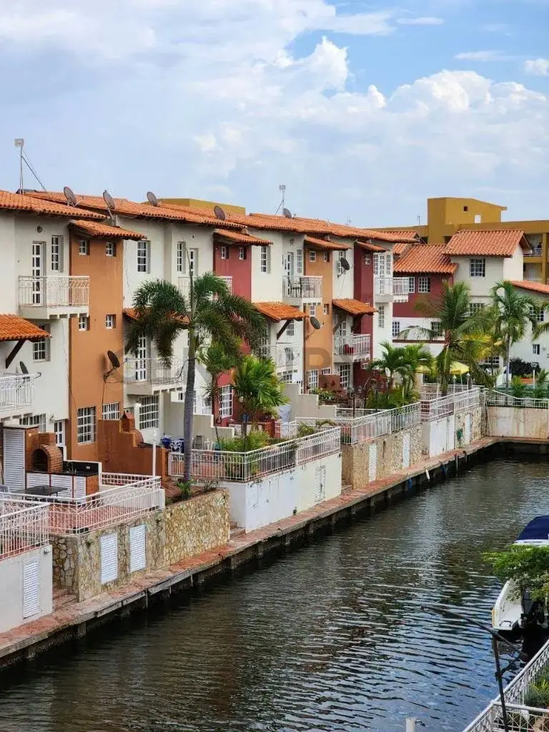 CONJUNTO RESIDENCIAL VILLA MARTINIQUE