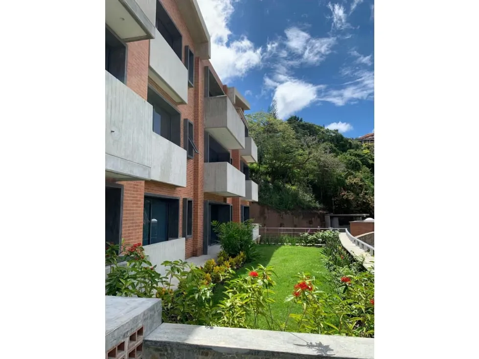 Se Vende Conj. Resd.-2.719m²C-1Casa+3Apto+3TH-Lomas De Las Mercedes-RG - 24