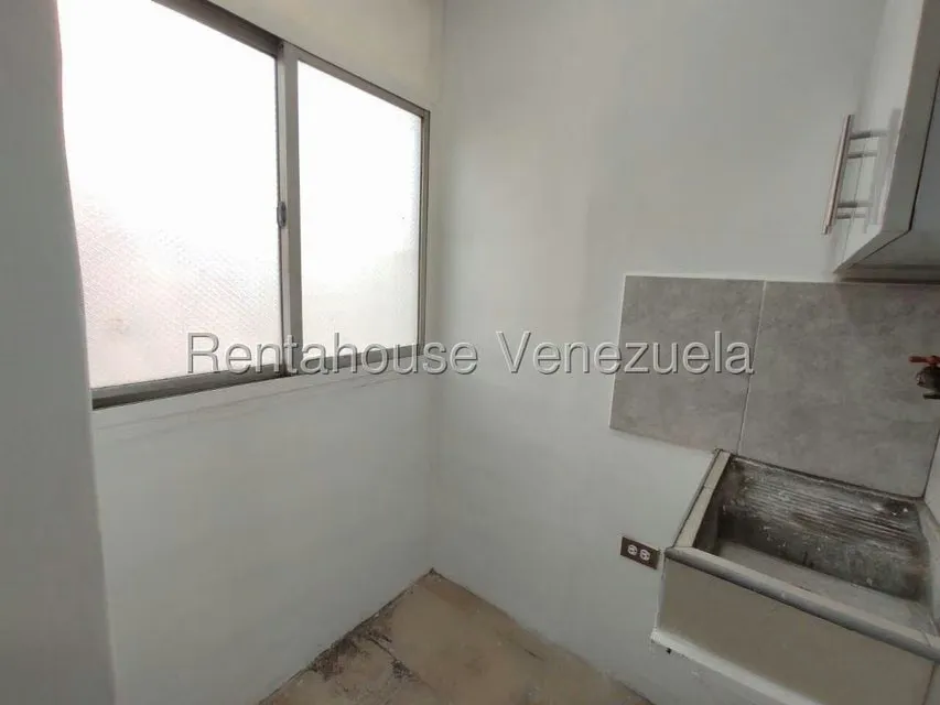 Apartamento (1 Nivel) en Alquiler en 13 de Enero, Aragua - 15