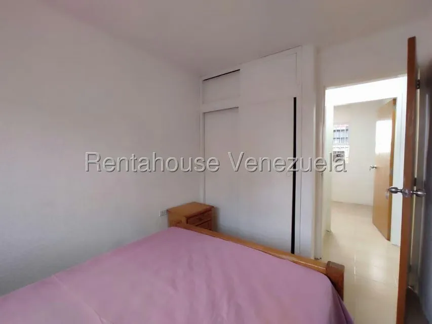Apartamento (1 Nivel) en Alquiler en 13 de Enero, Aragua - 19