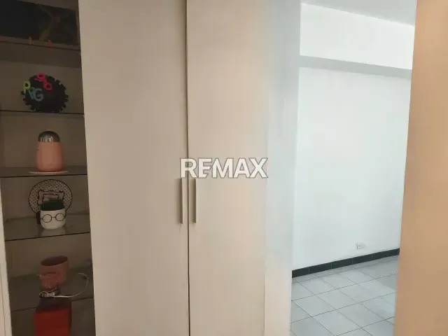 HERMOSA Y CÓMODA OFICINA EN ALQUILER EN CHACAO - 7