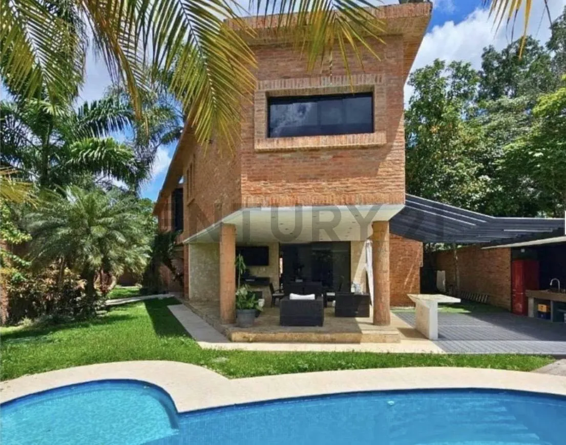 Casa en Venta Prados del este Con piscina, calle cerrada TC - 2
