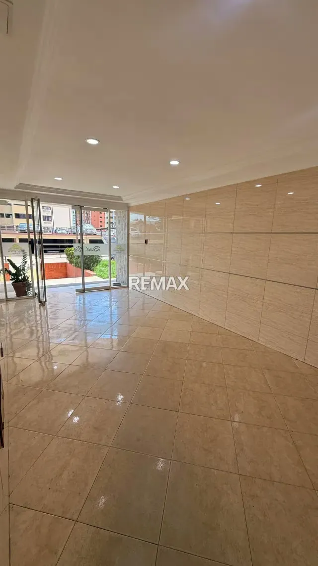 Apartamento en Valle Claro, Mañongo a Remodelar y Personalizar - 3