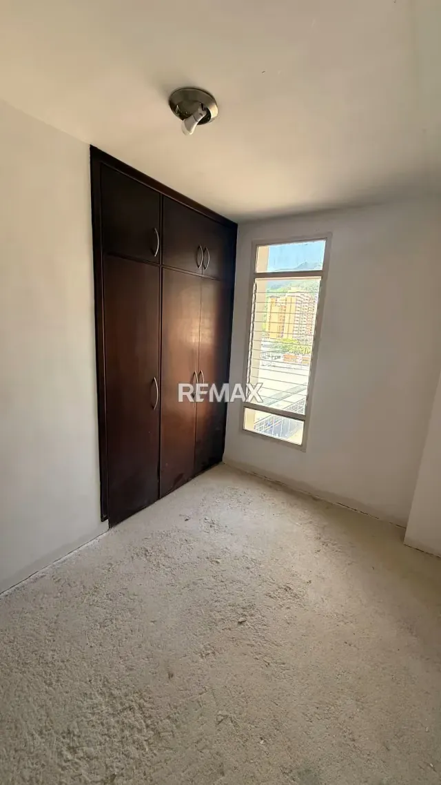 Apartamento en Valle Claro, Mañongo a Remodelar y Personalizar - 6