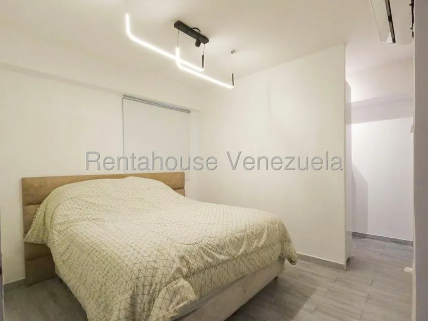 Apartamento (1 Nivel) en Venta en Triangulo del Este, Lara - 12