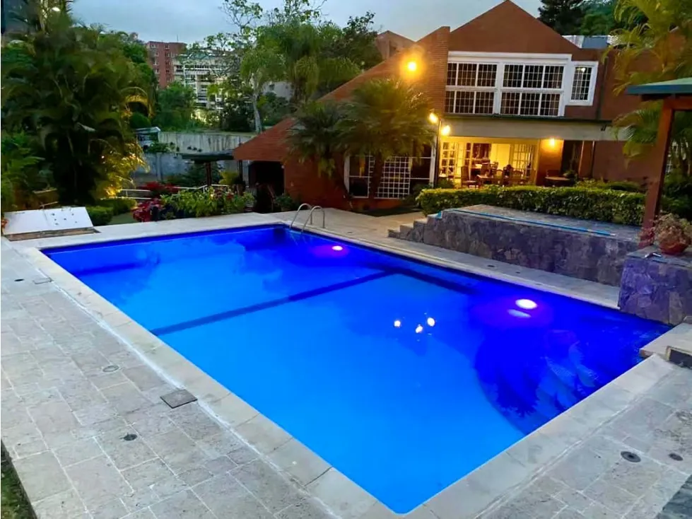 Vendo casa 800m2 La Lagunita 4222