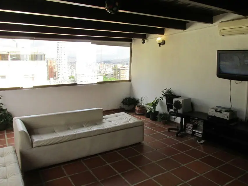 Apartamento (1 Nivel) en Venta en Los Caobos, Distrito Metropolitano - 8