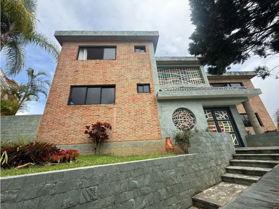 Se vende casa 630m2 Los Naranjos 9275