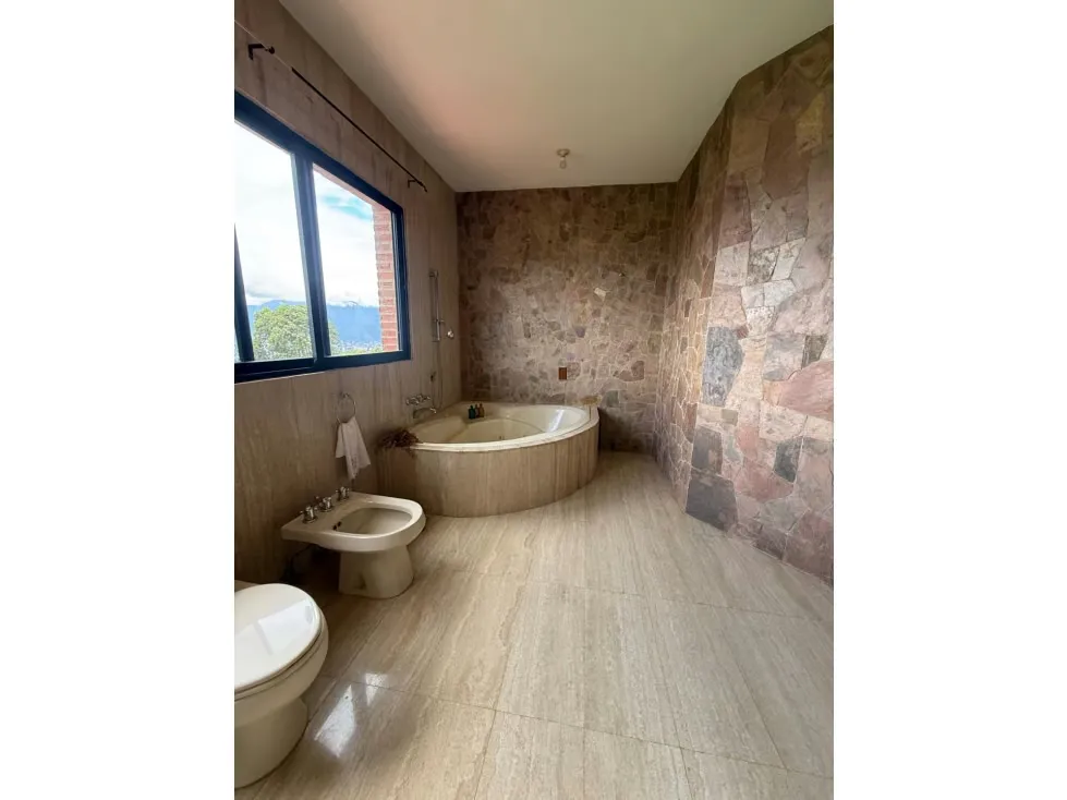 Se vende casa 630m2 Los Naranjos 9275 - 17