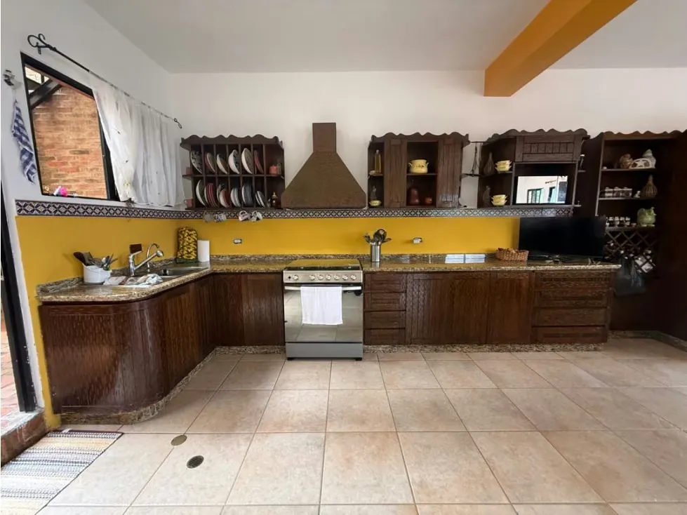 Se vende casa 630m2 Los Naranjos 9275 - 33