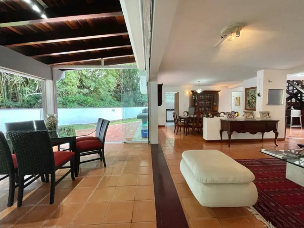 Se vende casa 333m² 4h+s∕3b+s∕2p en Los Chorros - 6