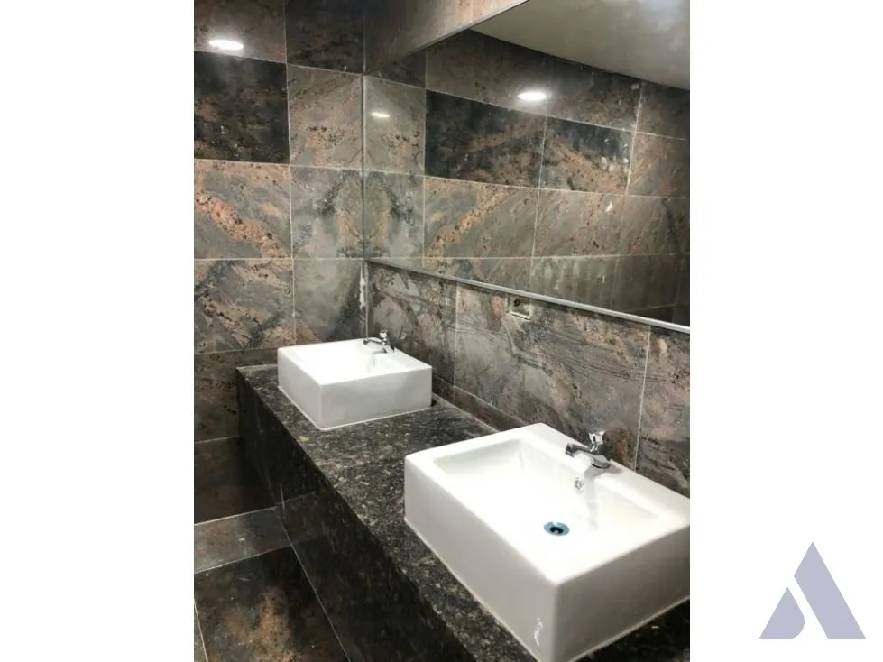 Vendo oficina 67m2 Torre Jalisco Las Mercedes 1415 - 5