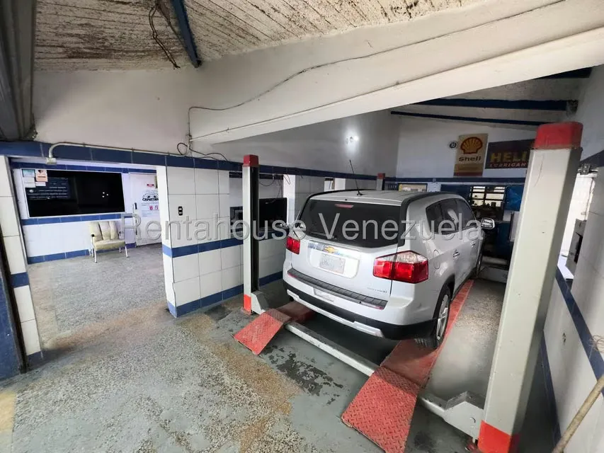 Local Comercial en Alquiler en El Bosque, Distrito Metropolitano - 13