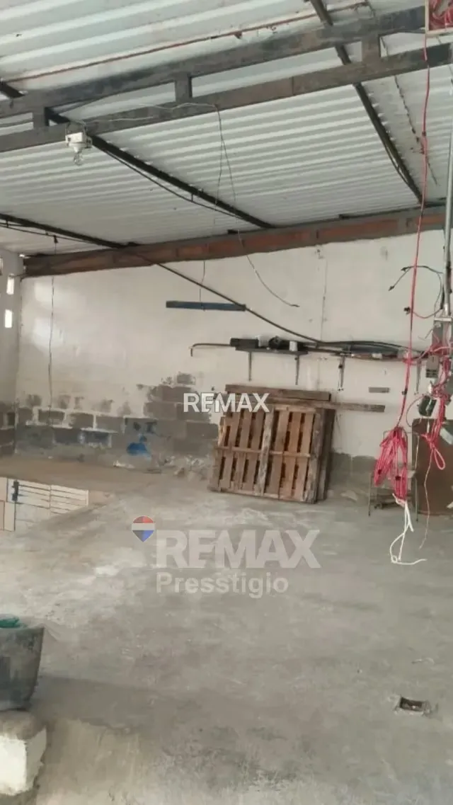 Casa con Glapon en Venta - 12