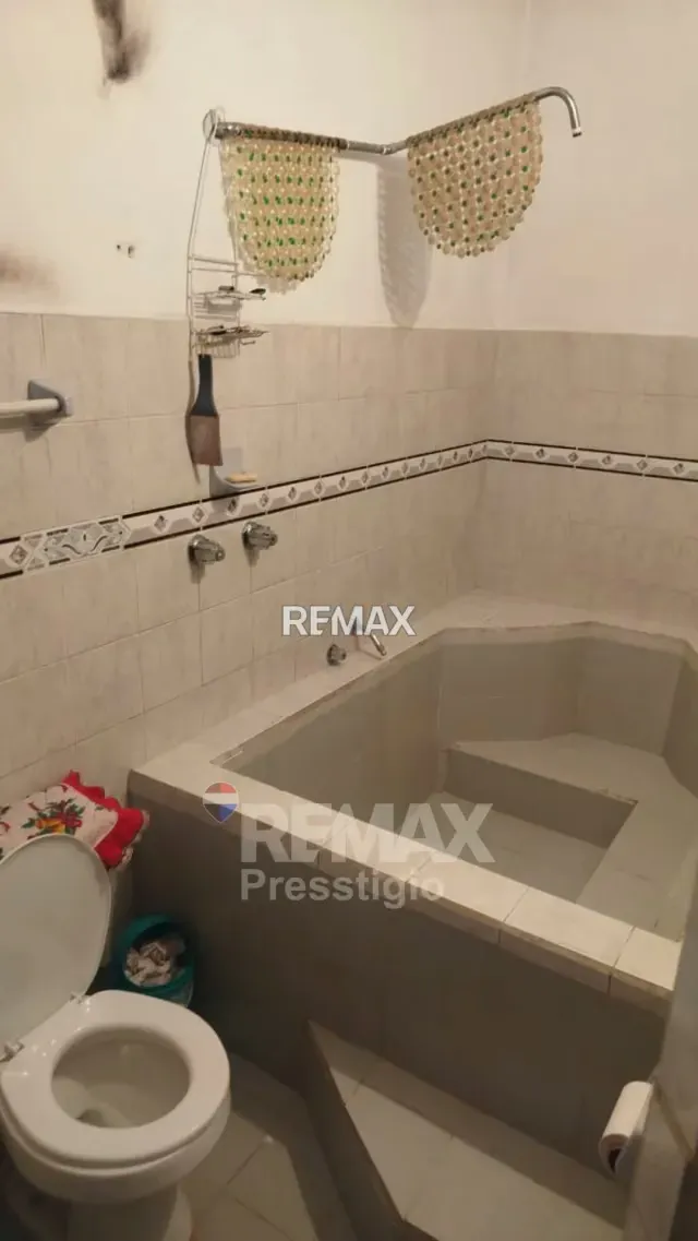 Casa con Glapon en Venta - 7