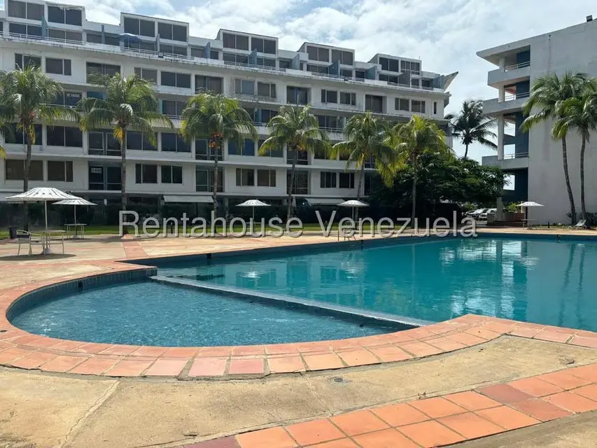 Apartamento (1 Nivel) en Alquiler en Av Americo Vespucio, Anzoategui - 3