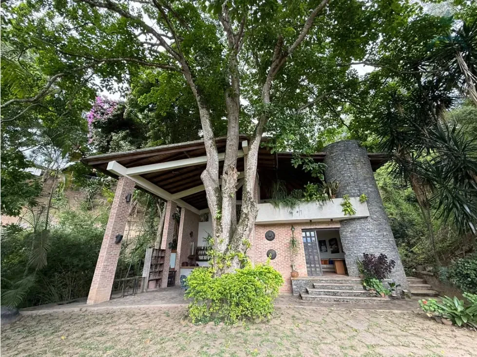 Se vende casa 2058m² 4h+2s/3b+s/8p Cerro Verde - 17