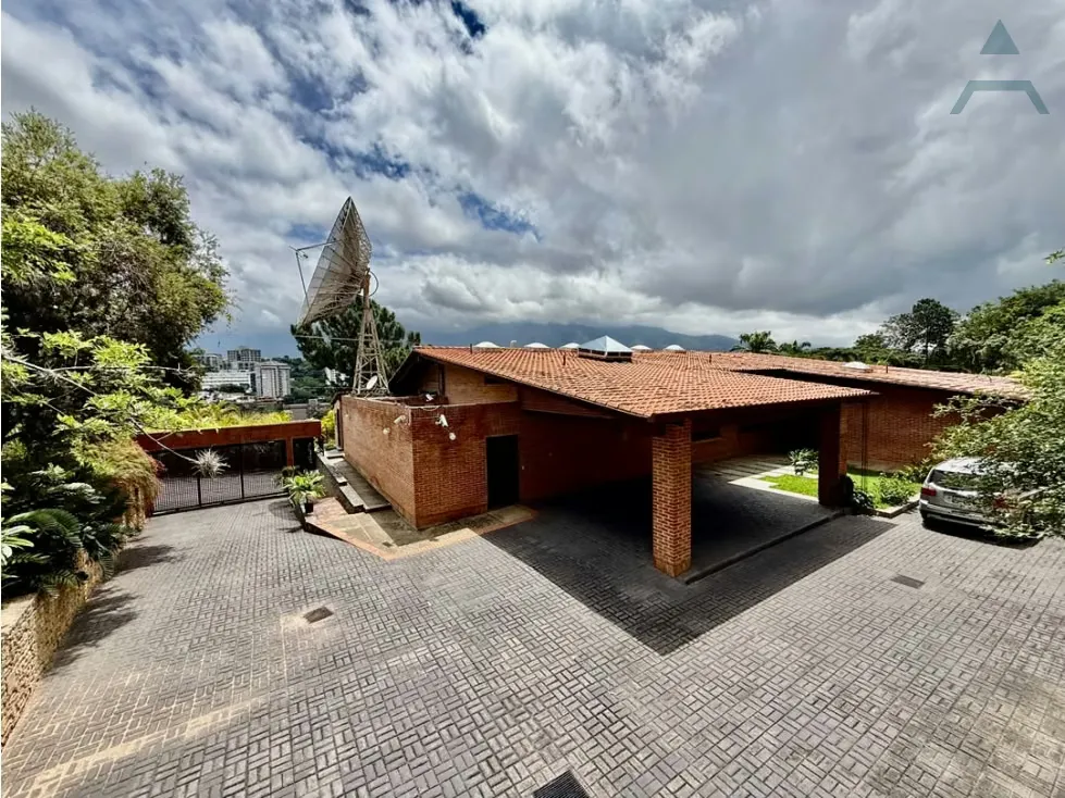 Se vende casa 2058m² 4h+2s/3b+s/8p Cerro Verde - 9