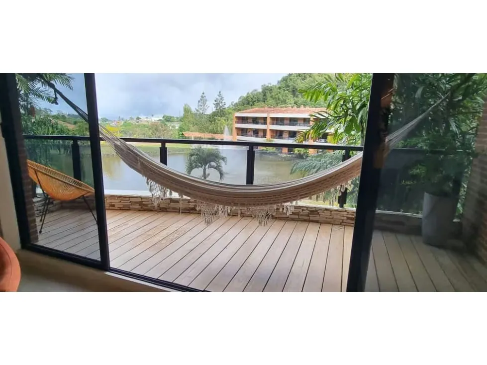 Vendo apartamento 201m2 La Lagunita 5164