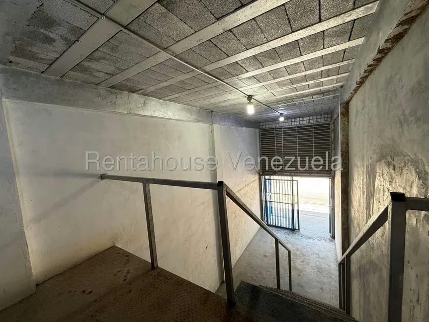 Local Comercial en Venta en La Morita II, Aragua - 11