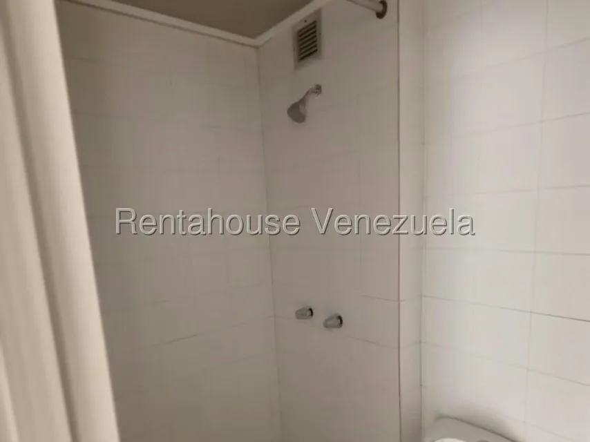 Apartamento (1 Nivel) en Alquiler en El Encantado, Distrito Metropolitano - 26