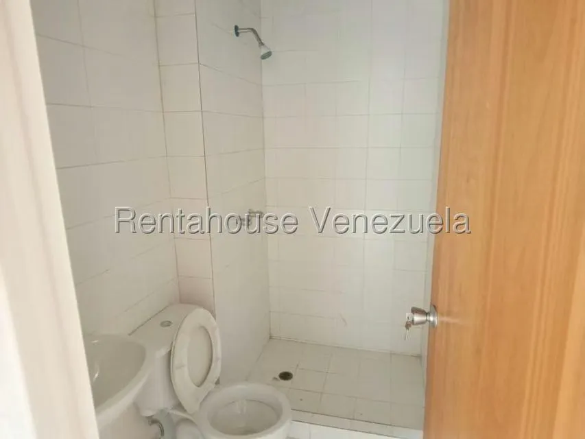 Apartamento (1 Nivel) en Alquiler en El Encantado, Distrito Metropolitano - 28
