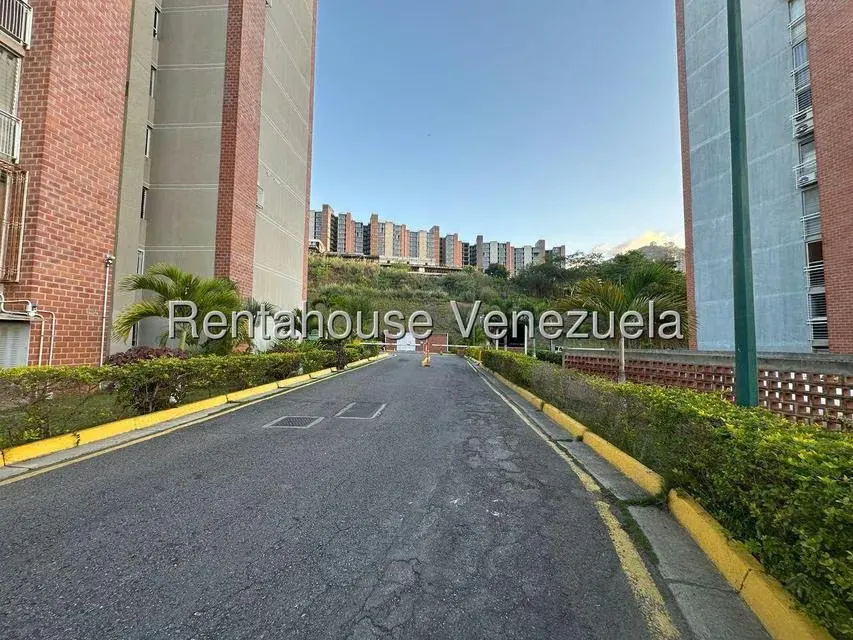 Apartamento (1 Nivel) en Alquiler en El Encantado, Distrito Metropolitano - 4