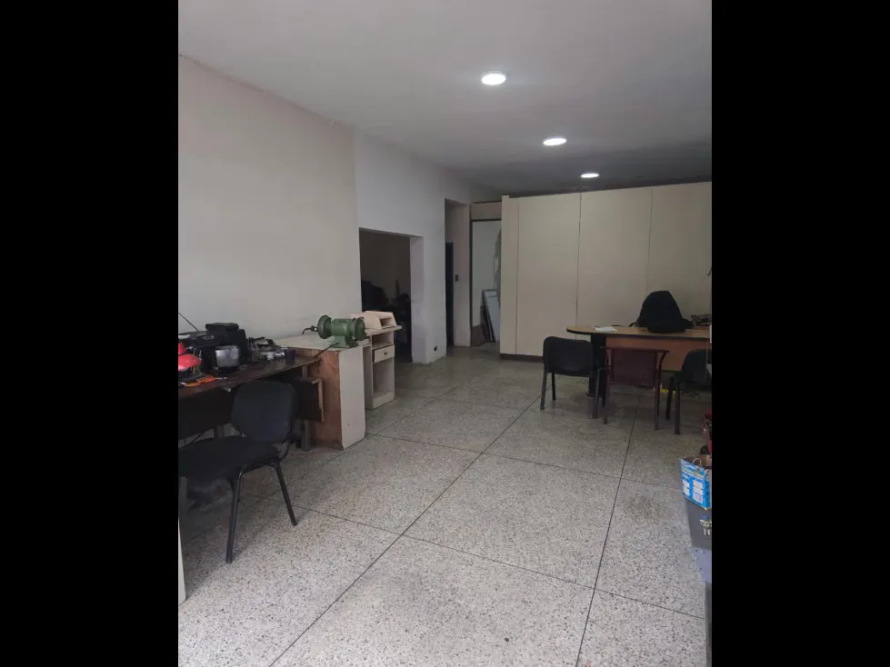 Local en Alquiler a Pie de Calle en Altagracia. - 6