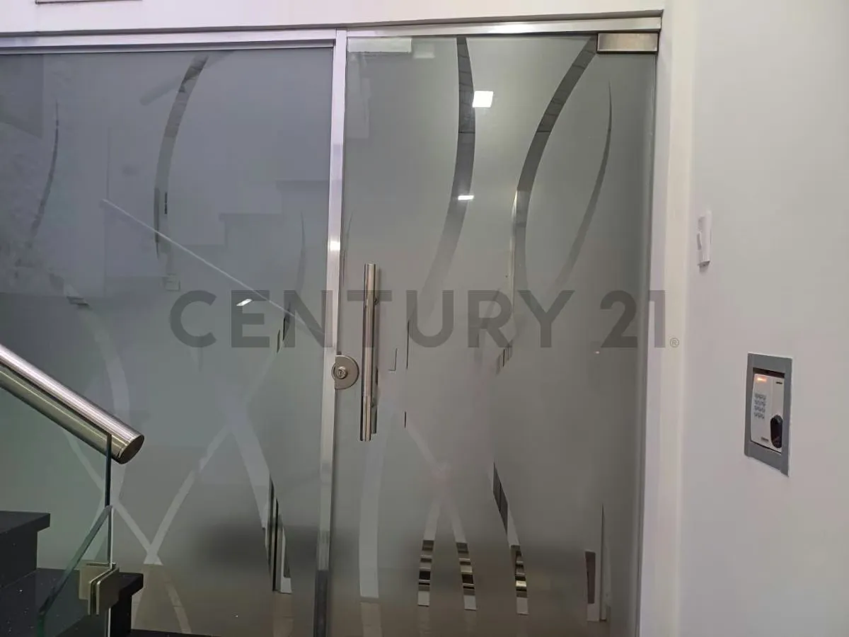 En venta lujosa Casa en Villa Ibiza - 14