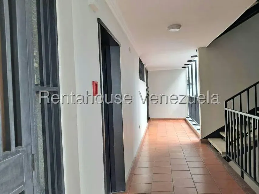Apartamento (1 Nivel) en Alquiler en Sabana Larga, Carabobo - 12