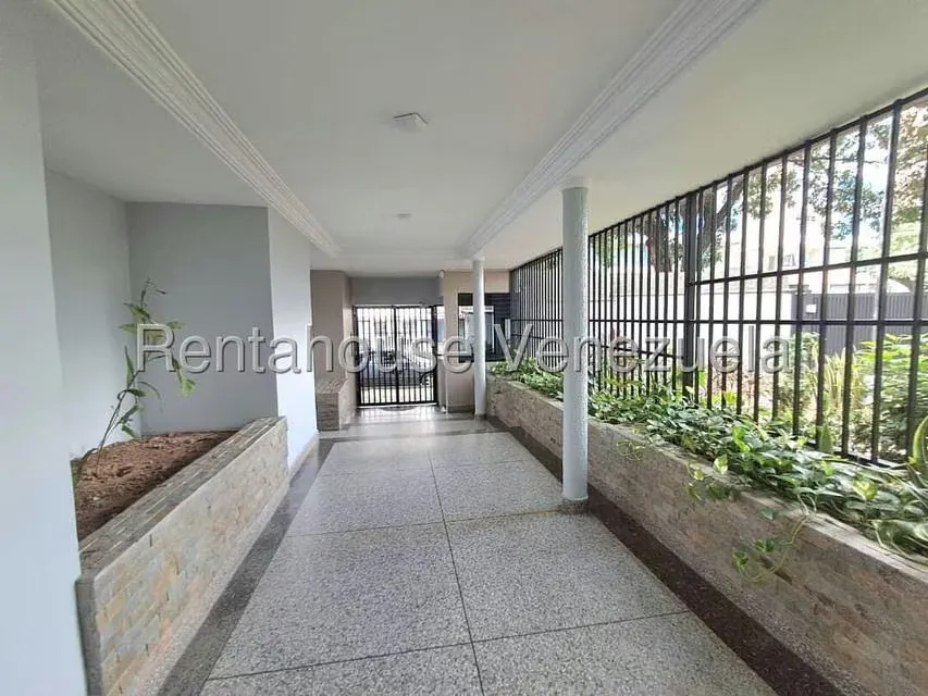 Apartamento (1 Nivel) en Alquiler en Sabana Larga, Carabobo - 4