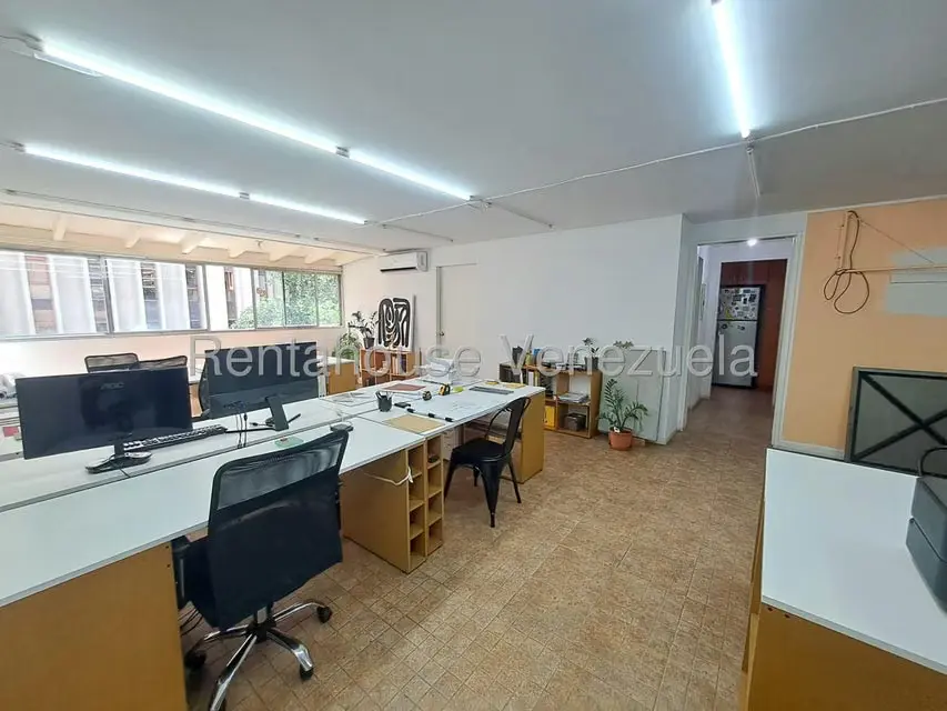 Oficina en Alquiler en Los Palos Grandes, Distrito Metropolitano - 9