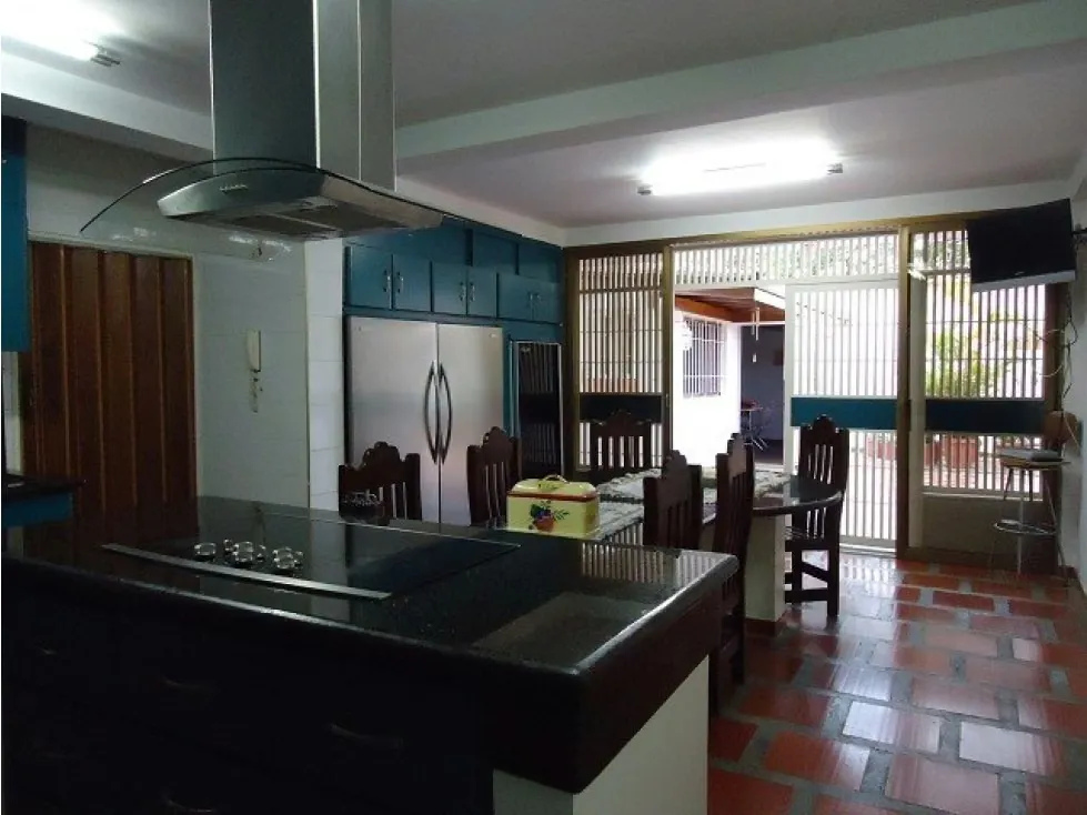 Vendo casa 350m2 Los Samanes 6870 - 11