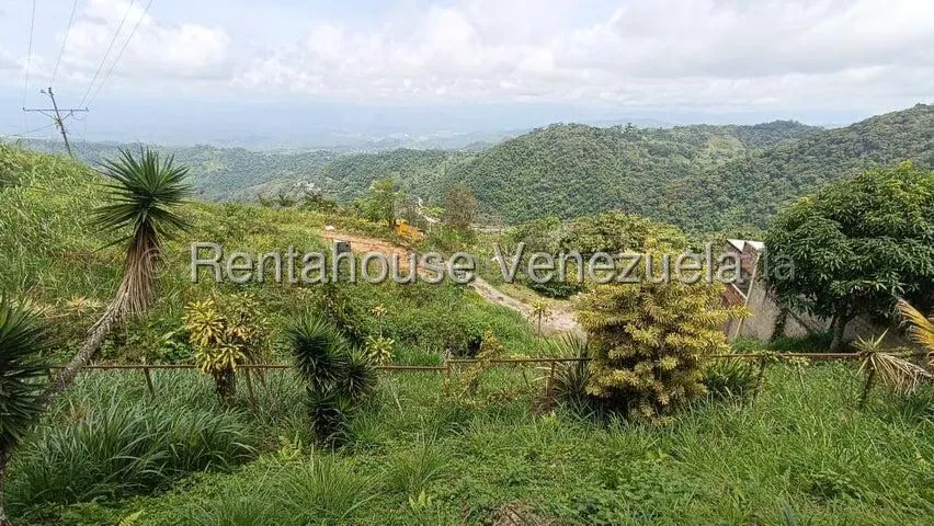 Casa (Duplex) en Venta en Monte Claro, Distrito Metropolitano - 25
