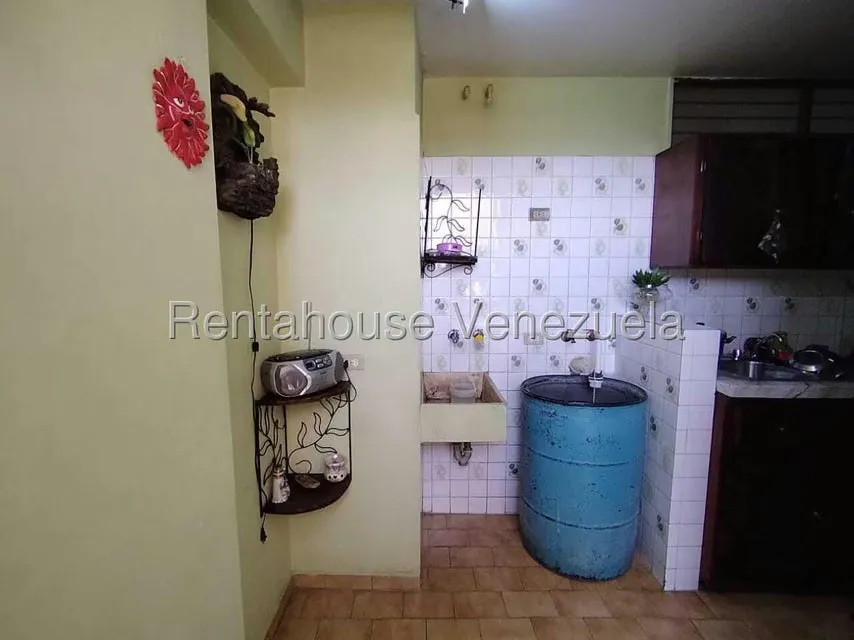 Apartamento (1 Nivel) en Venta en Flor Amarillo, Carabobo - 11