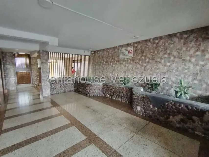 Apartamento (1 Nivel) en Venta en Flor Amarillo, Carabobo - 2
