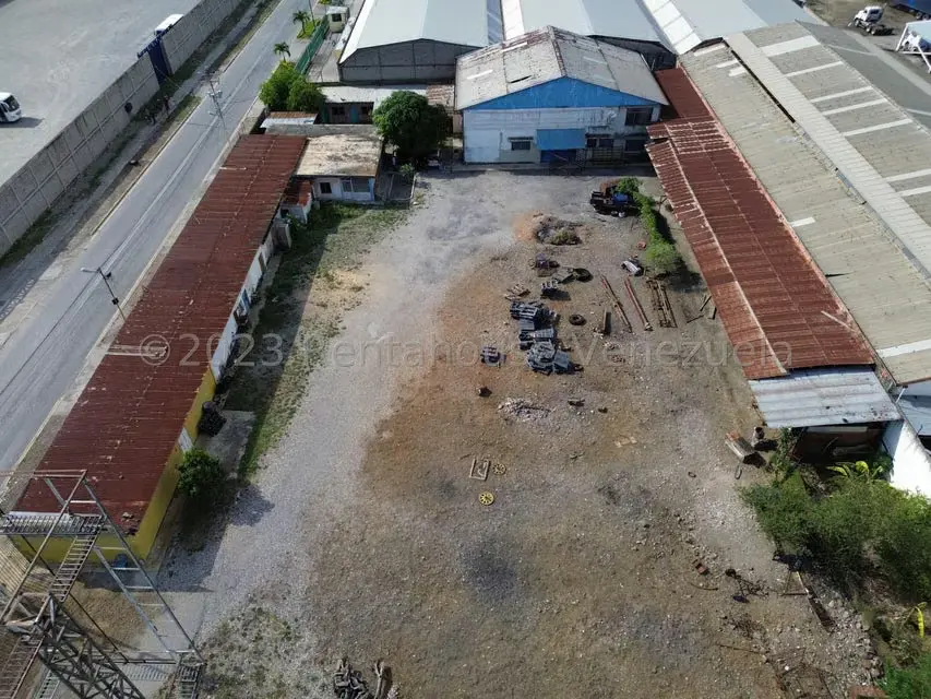 Local Comercial en Venta en Zona Industrial 1, Lara - 3